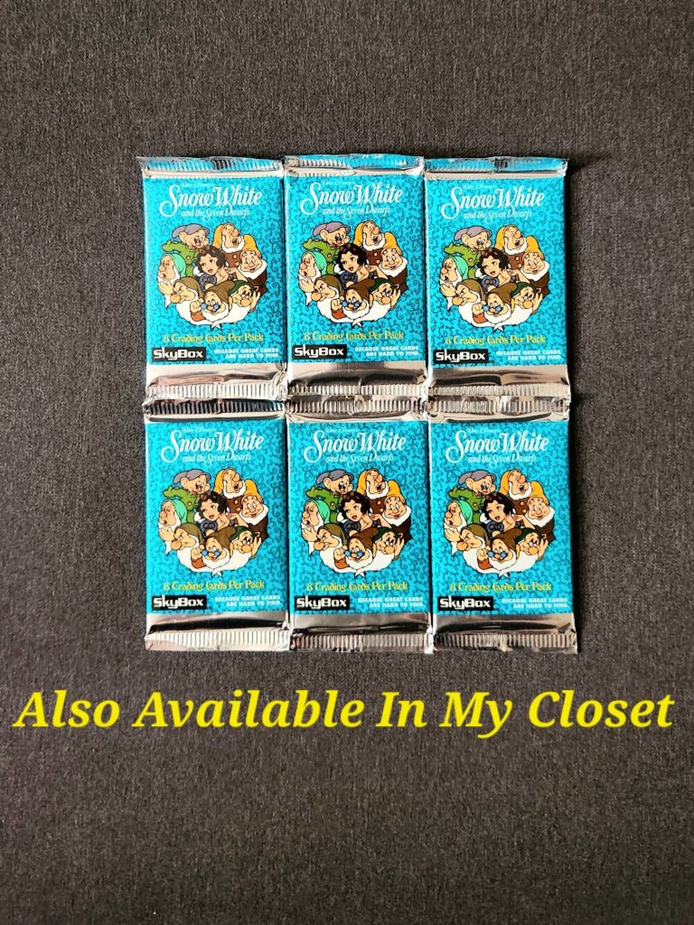 Sealed Packs of Upper Deck Looney Tunes Comic Ball Cards - Picture 10 of 16